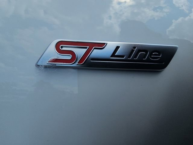 Used 2023 White Ford ST-Line Select image 33