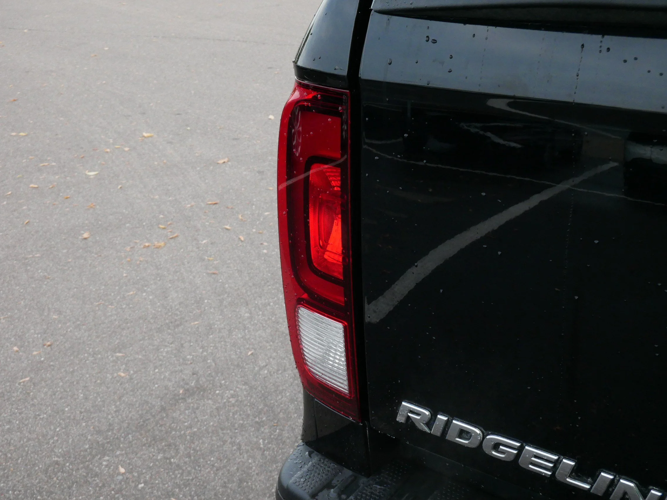 2022 Honda Ridgeline Black Edition - Photo 17