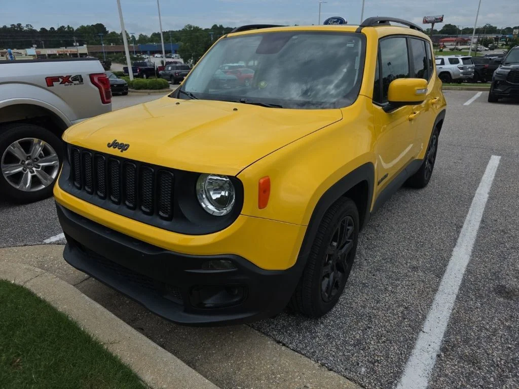 2017 Jeep Renegade Altitude Package FWD's photo