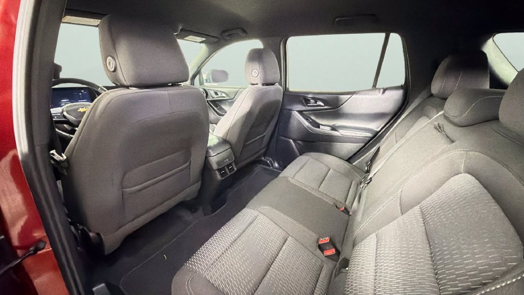 Used 2026 Radiant Red Tintcoat Chevrolet LT image 28