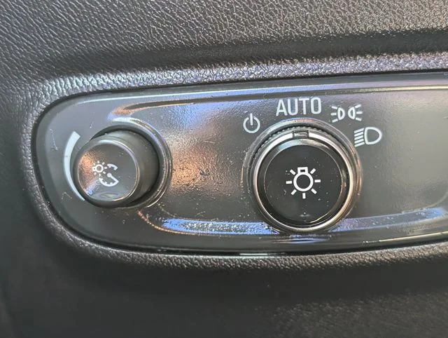 Used 2018 Silver Chevrolet LS image 26