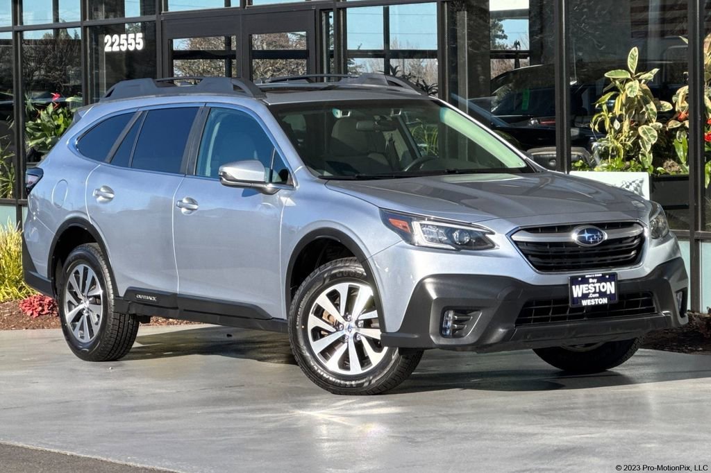 2022 Subaru Outback Premium