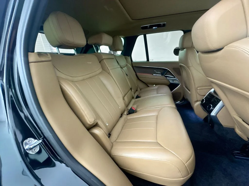 Certified Used 2025 Black Land Rover SE image 28