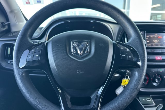 Used 2022 White Ram Base image 24