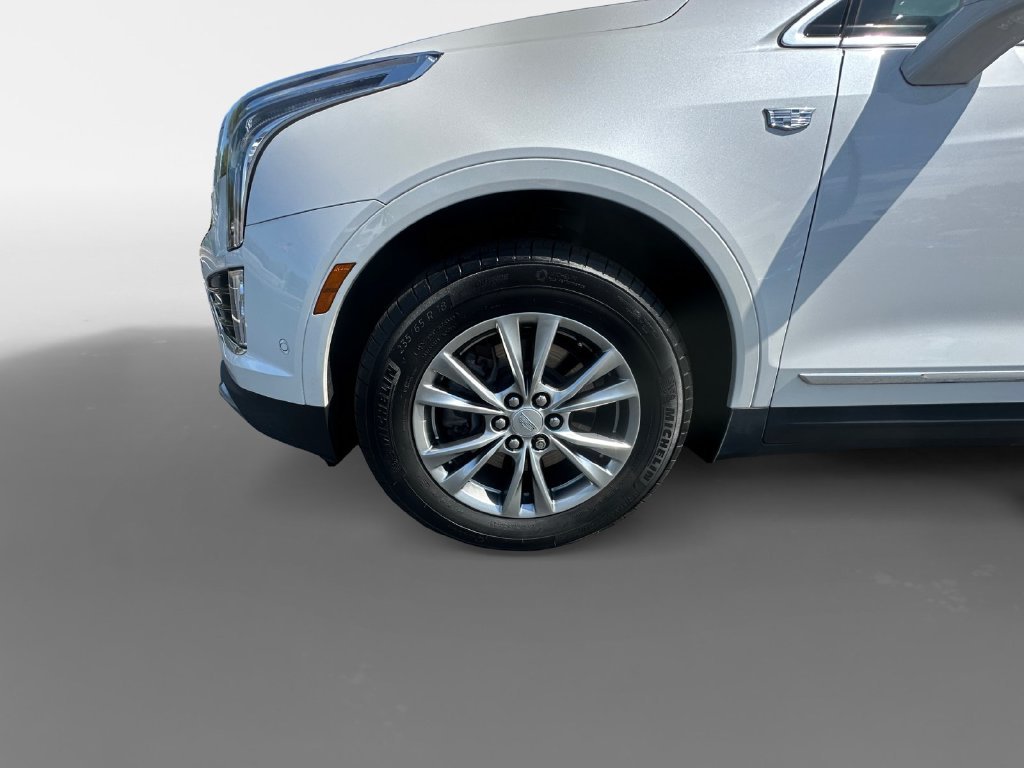 Used 2023 White Cadillac Premium Luxury image 15
