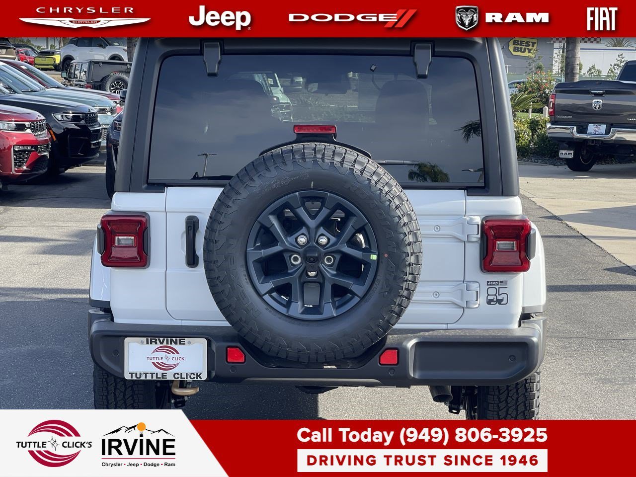 New 2026 Bright White Clear-Coat Exterior Paint Jeep 85th Anniversary image 5