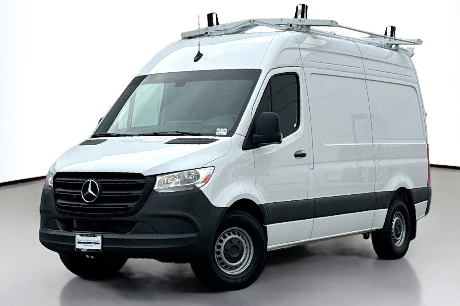 2024 Mercedes-Benz Sprinter 2500 144 WB's photo