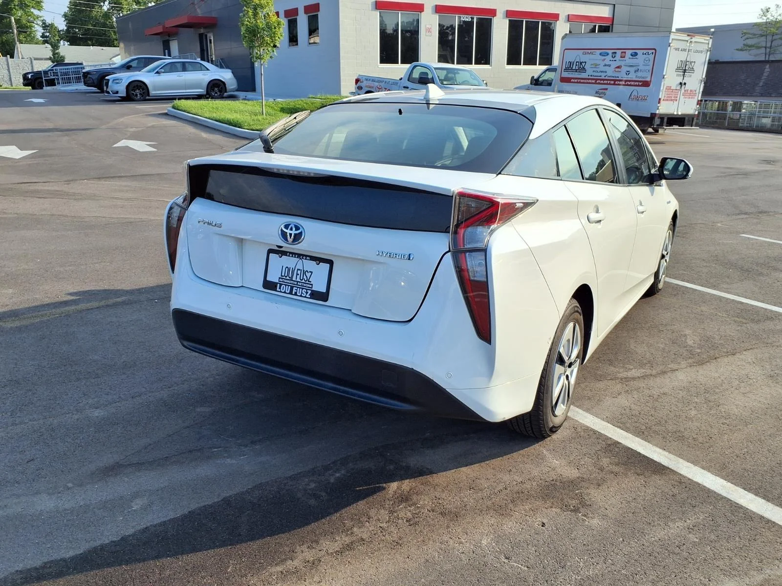 Used 2018 Super White Toyota Two Eco image 4