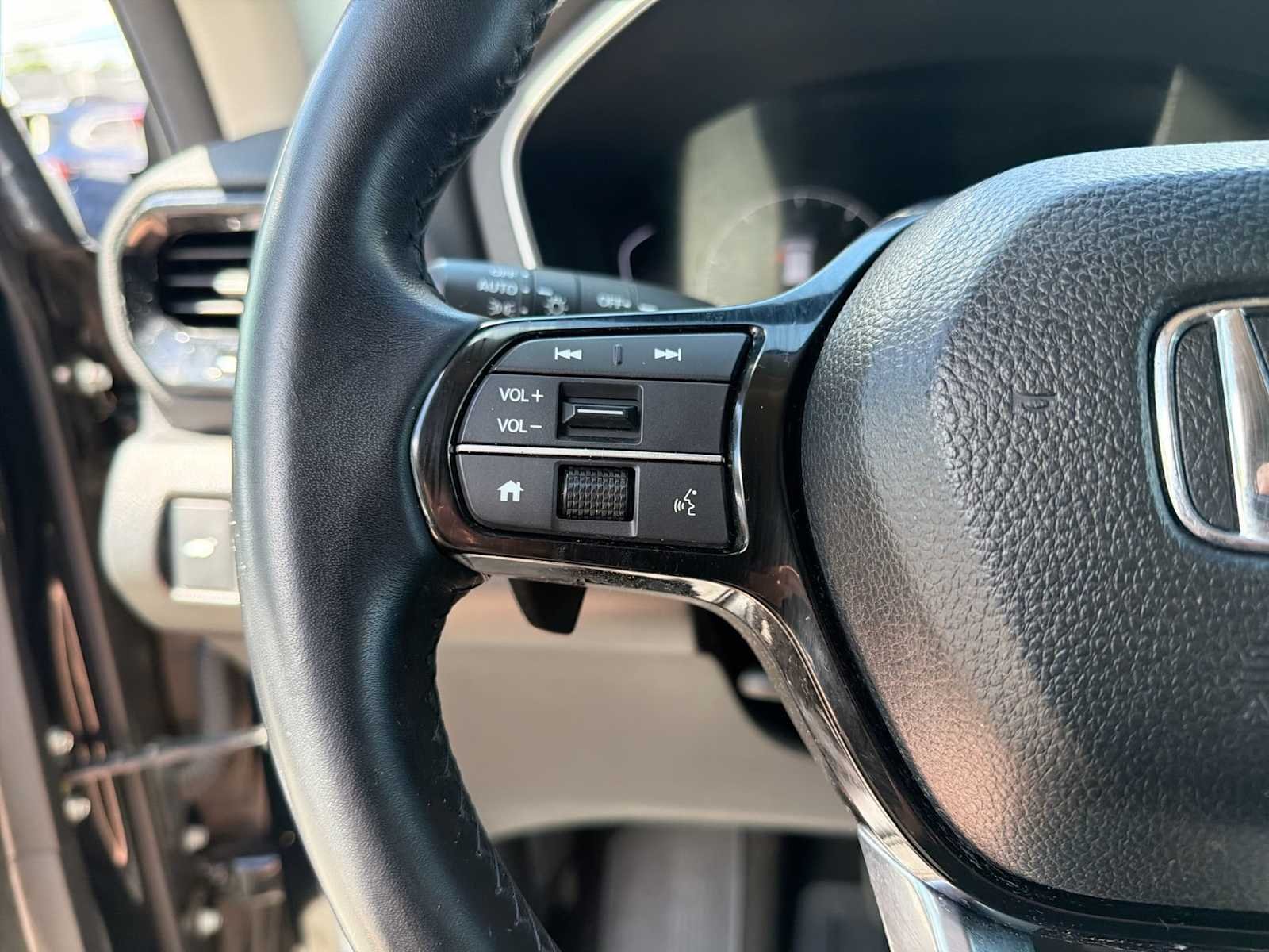 2024 Honda Pilot EX-L - Photo 23