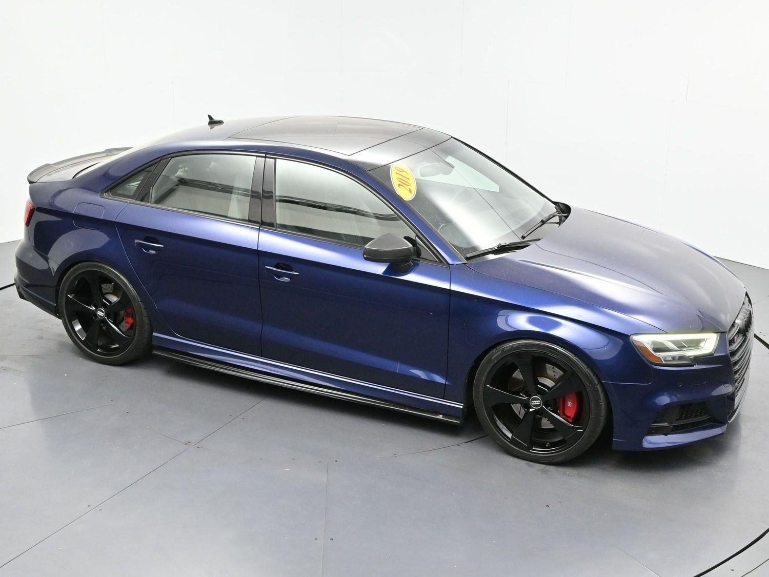Used 2019 Navarra Blue Metallic Audi Premium Plus image 36