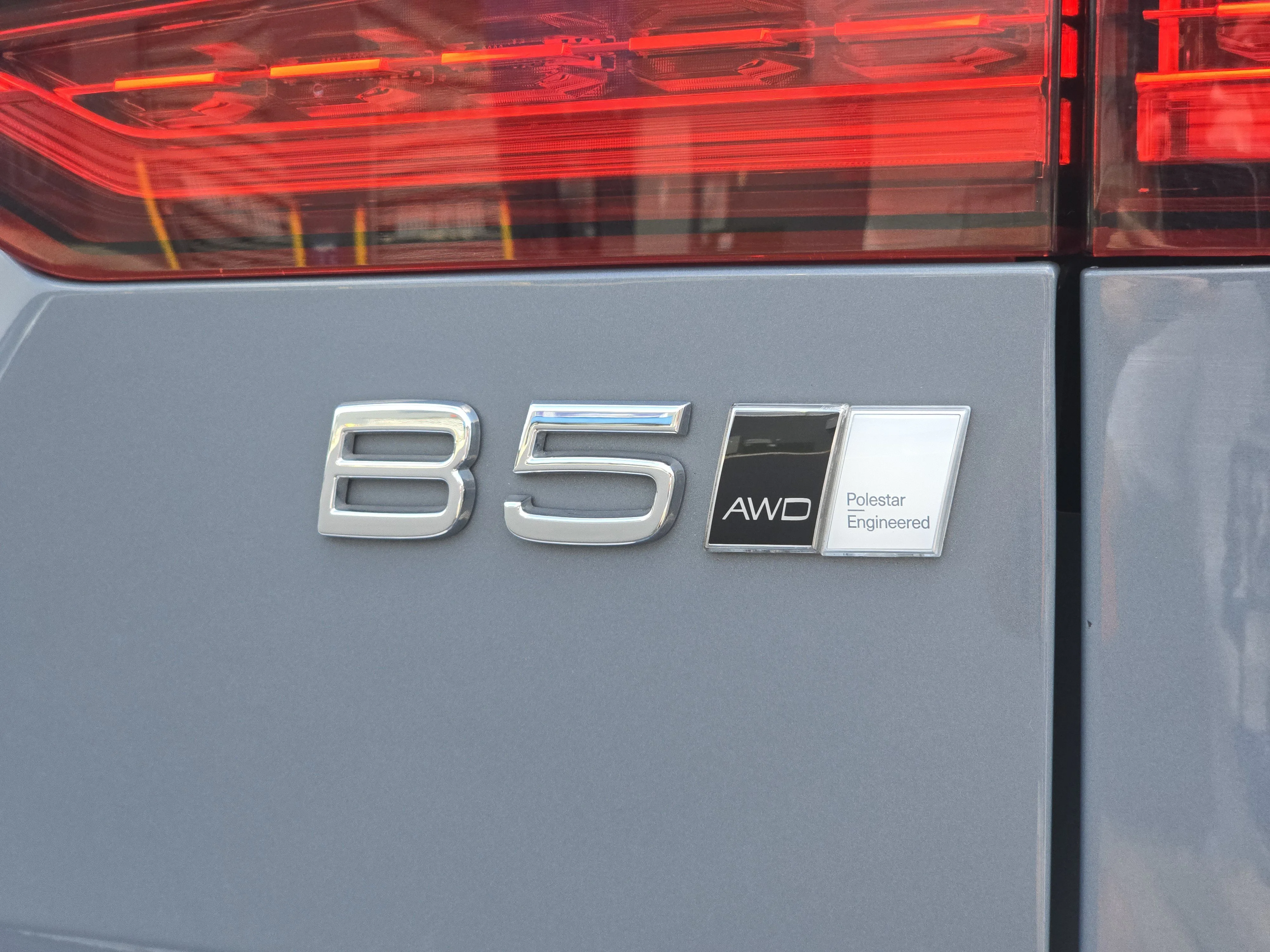 Used 2023 Thunder Grey Metallic Volvo Ultimate image 15