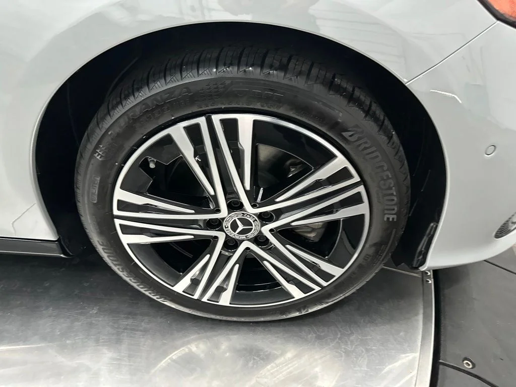 New 2027 White Mercedes-Benz  image 9