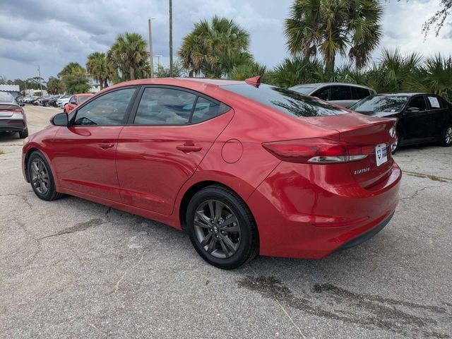 Used 2018 Red Hyundai Value Edition image 5