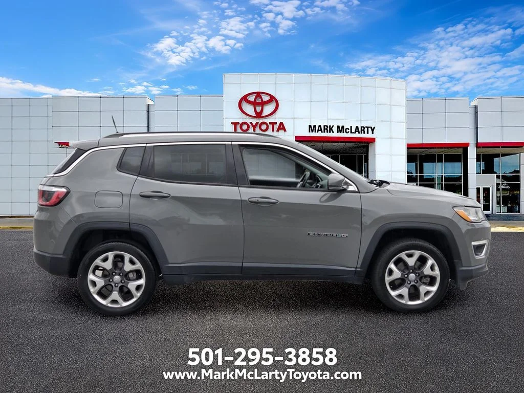 Used 2020 Gray Jeep Limited image 6
