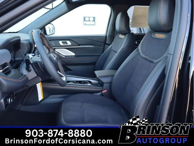 New 2026 Agate Black Metallic Ford Tremor® image 31