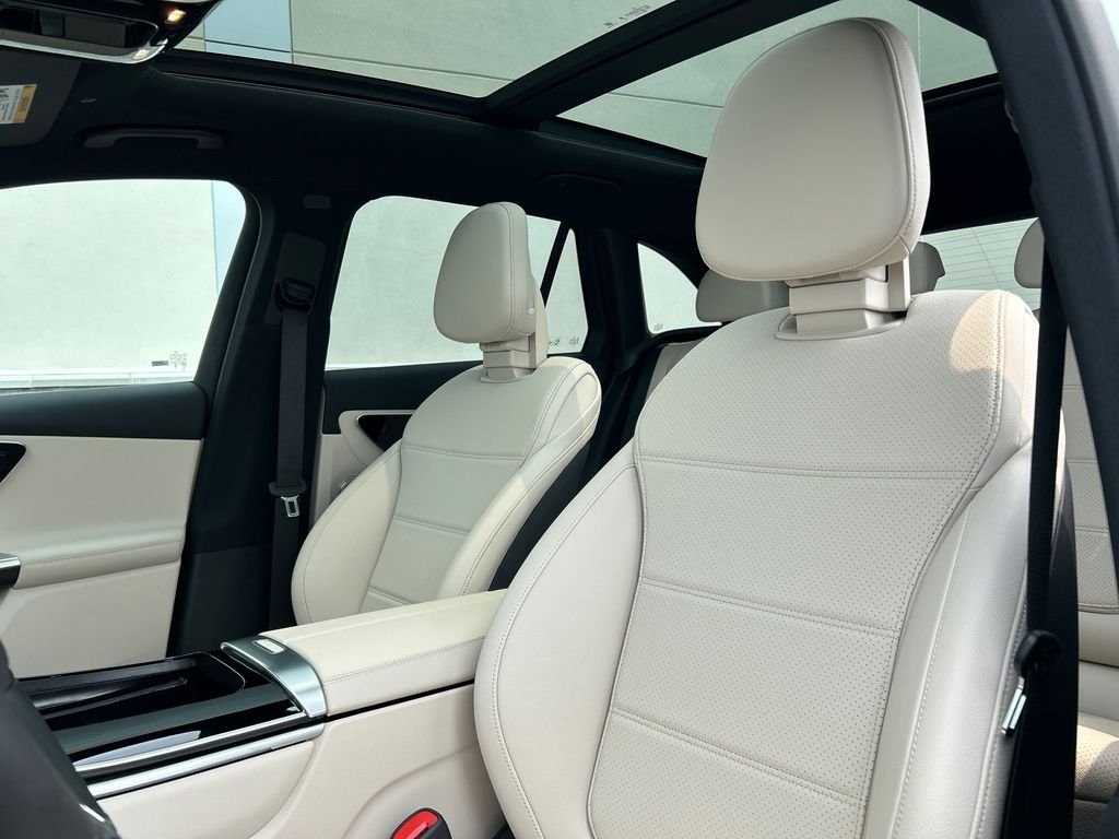 New 2026 Cirrus Silver Metallic Mercedes-Benz GLC 300 image 15