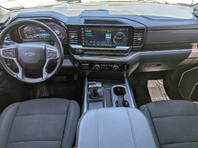 Used 2023 White Chevrolet LT Trail Boss image 18