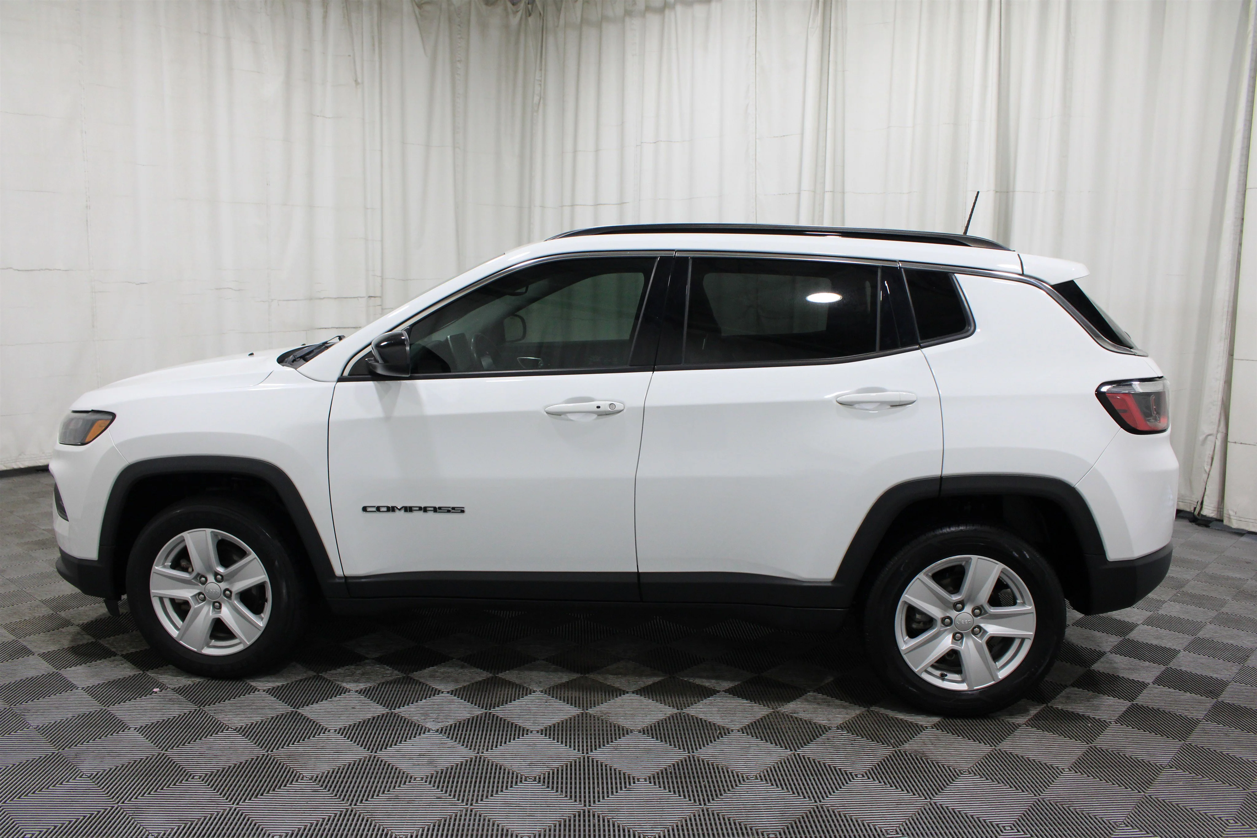 2022 Jeep Compass Latitude - Photo 32