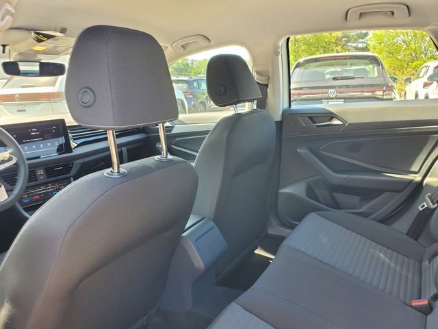 New 2026 White Volkswagen 1.5T S image 12