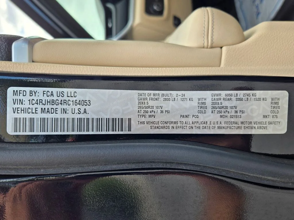 Used 2024 Black Jeep Limited image 36