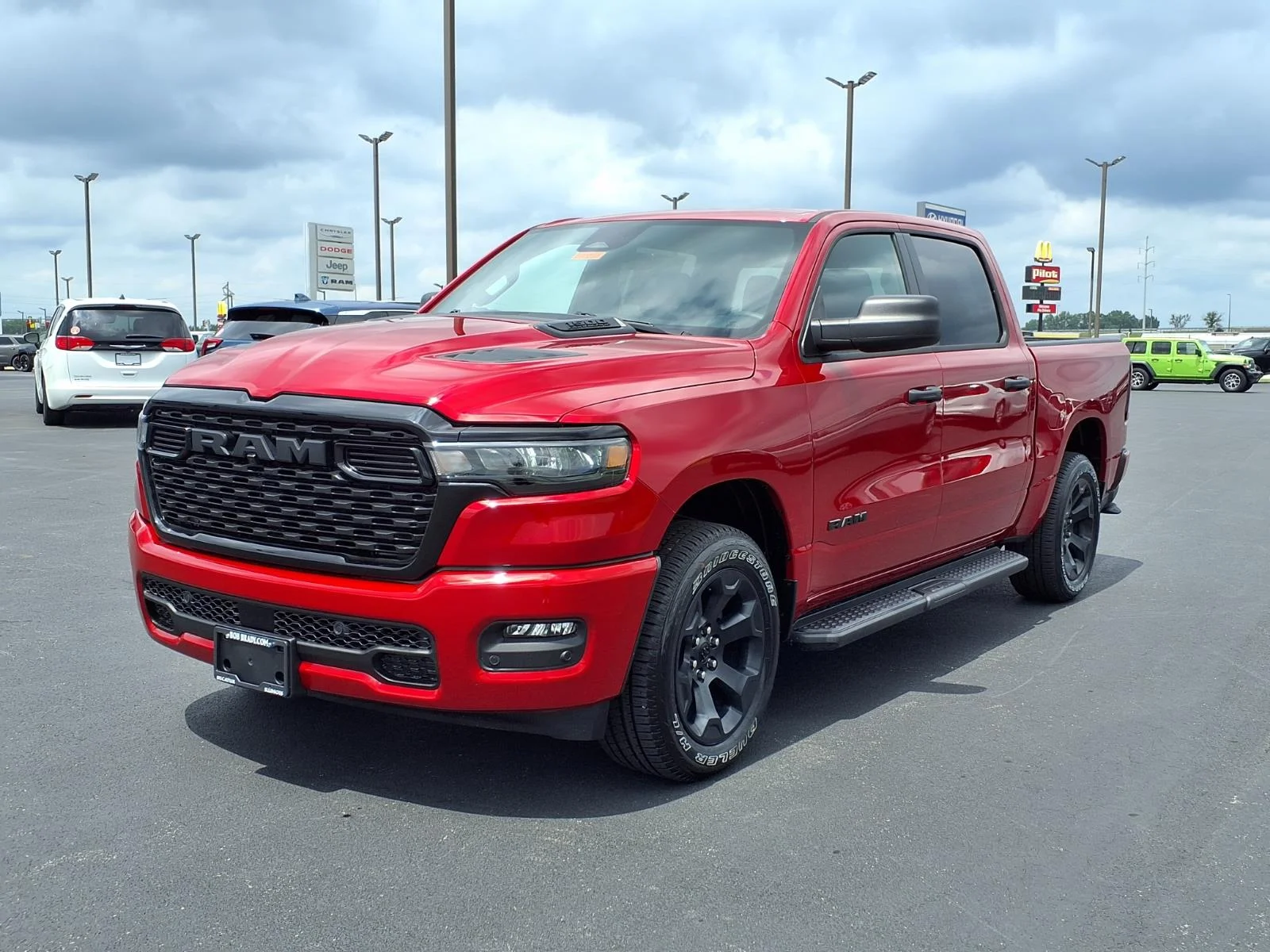 New 2026 Molten Red Pearlcoat RAM Express image 20