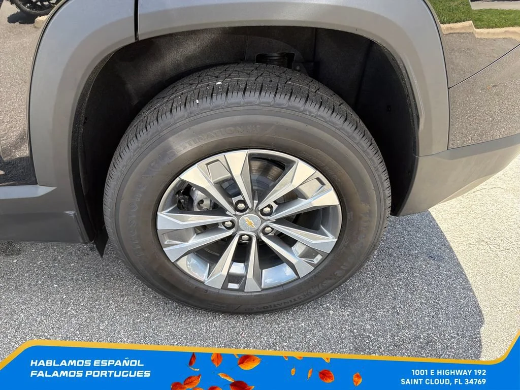 2027 Chevrolet Equinox LT - Photo 11