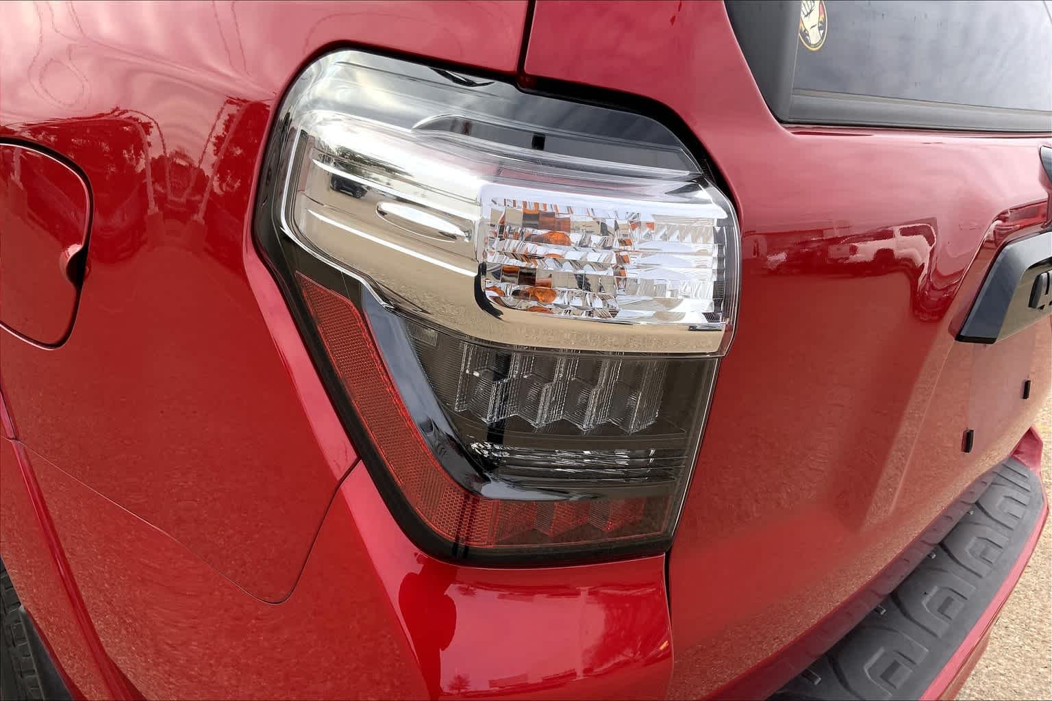Used 2021 Barcelona Red Metallic Toyota Venture image 29