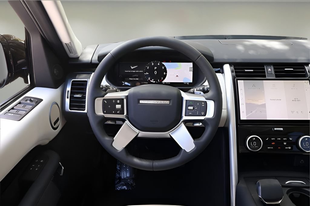2025 Land Rover Discovery S - Photo 13