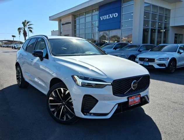 New 2026 Volvo XC60 B5 AWD Ultra