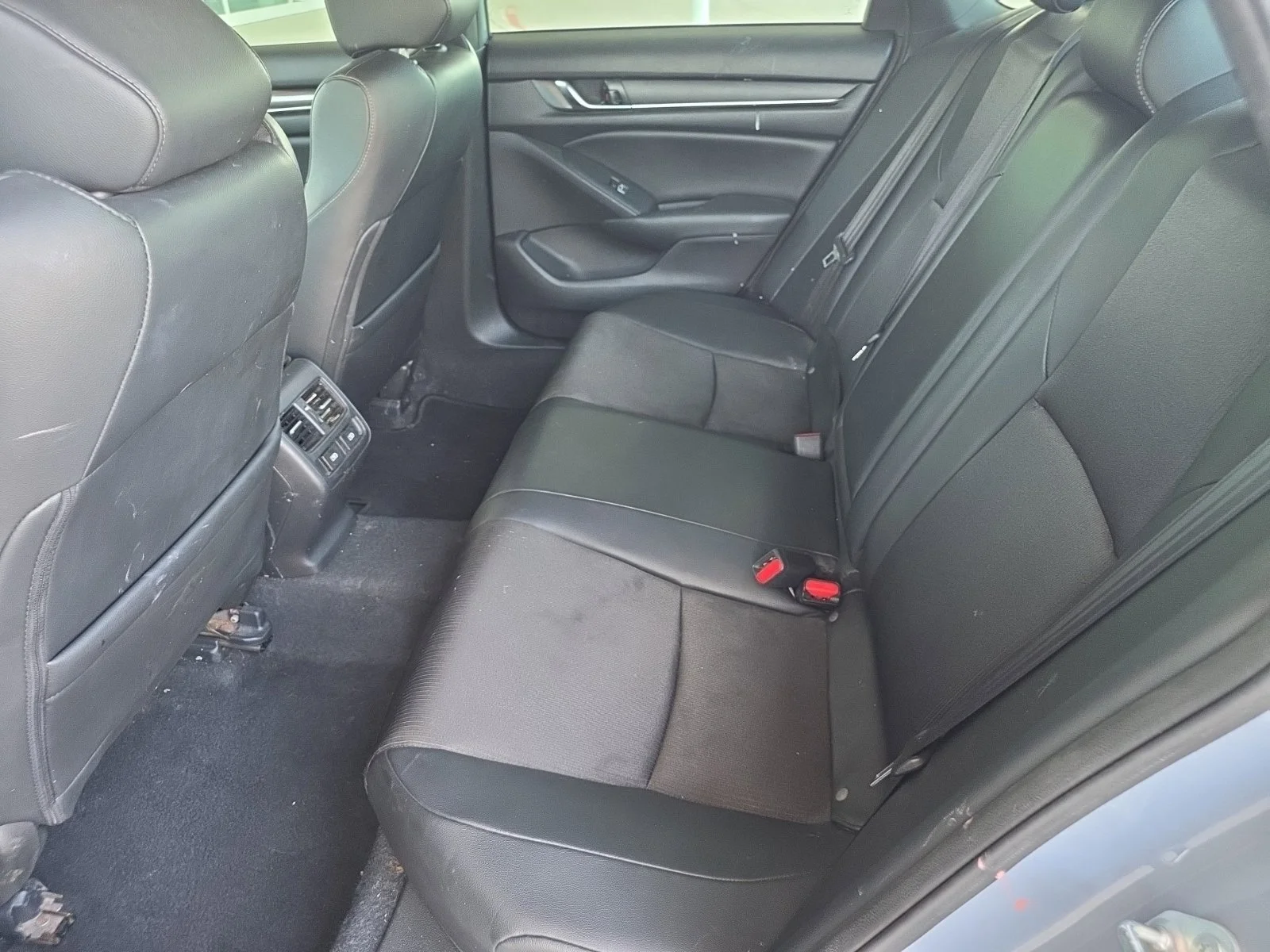 Used 2021  Honda Sport 2.0T image 13