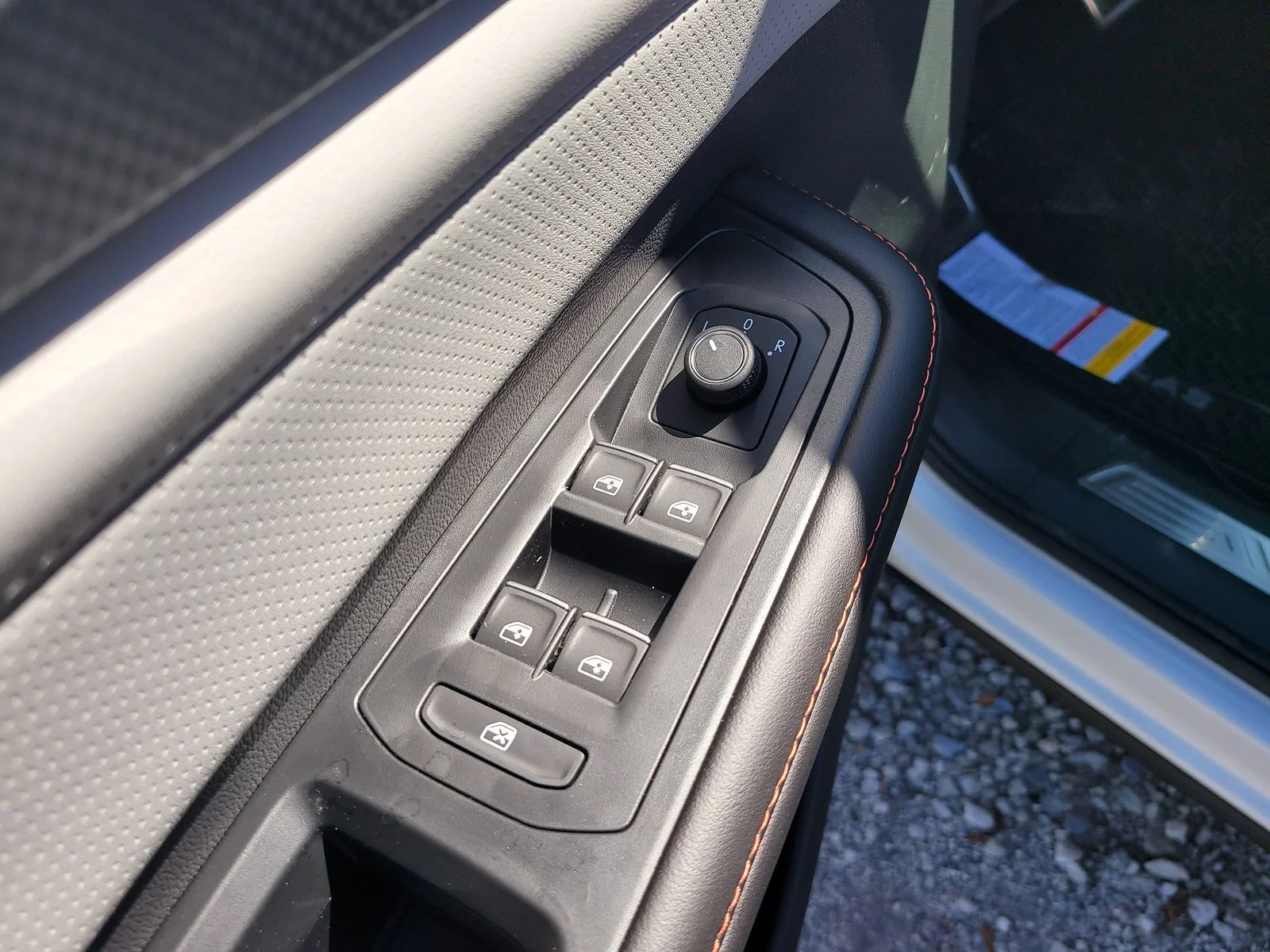 New 2026 Opal White Pearl Volkswagen 2.0T Peak Edition image 17
