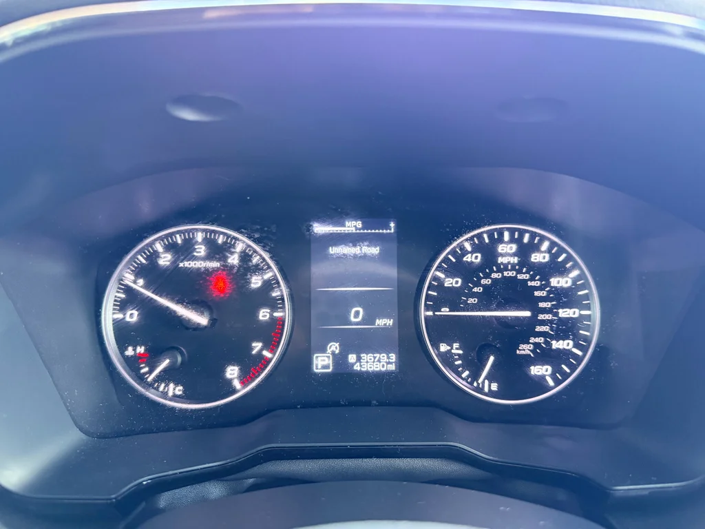 Used 2025 Ice Silver Metallic Subaru Premium image 21