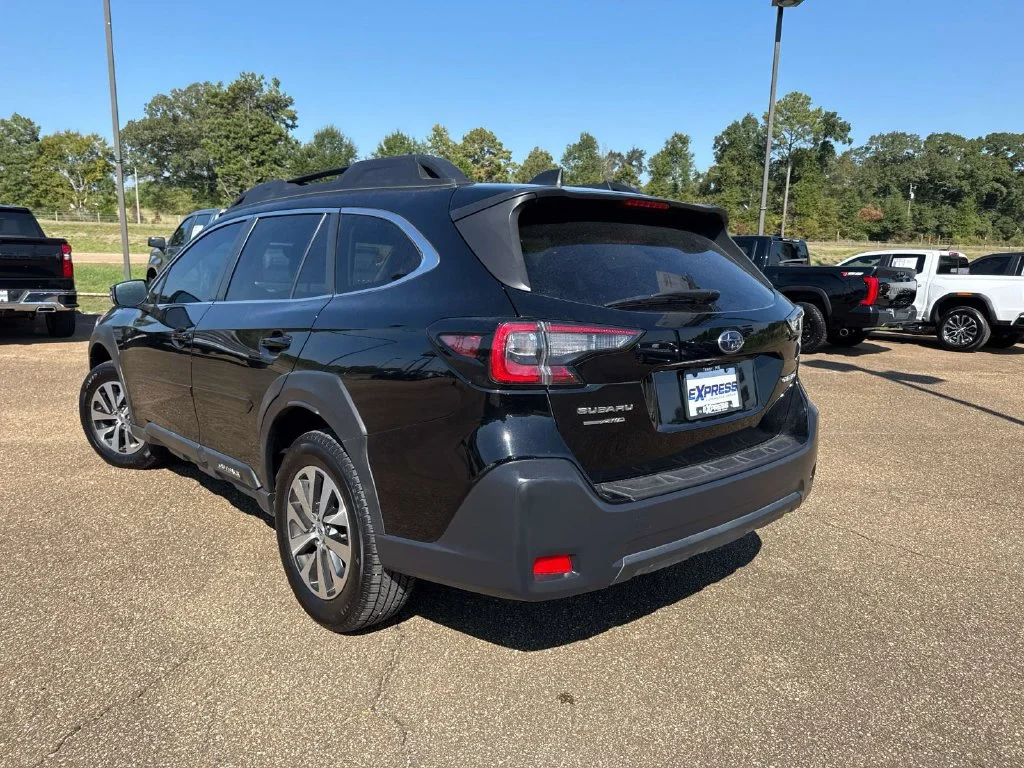 Used 2023 Black Subaru Premium image 5