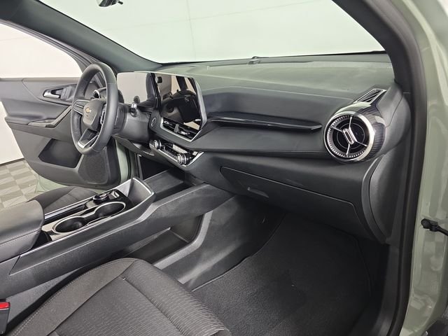 Used 2026 Green Chevrolet LT image 27