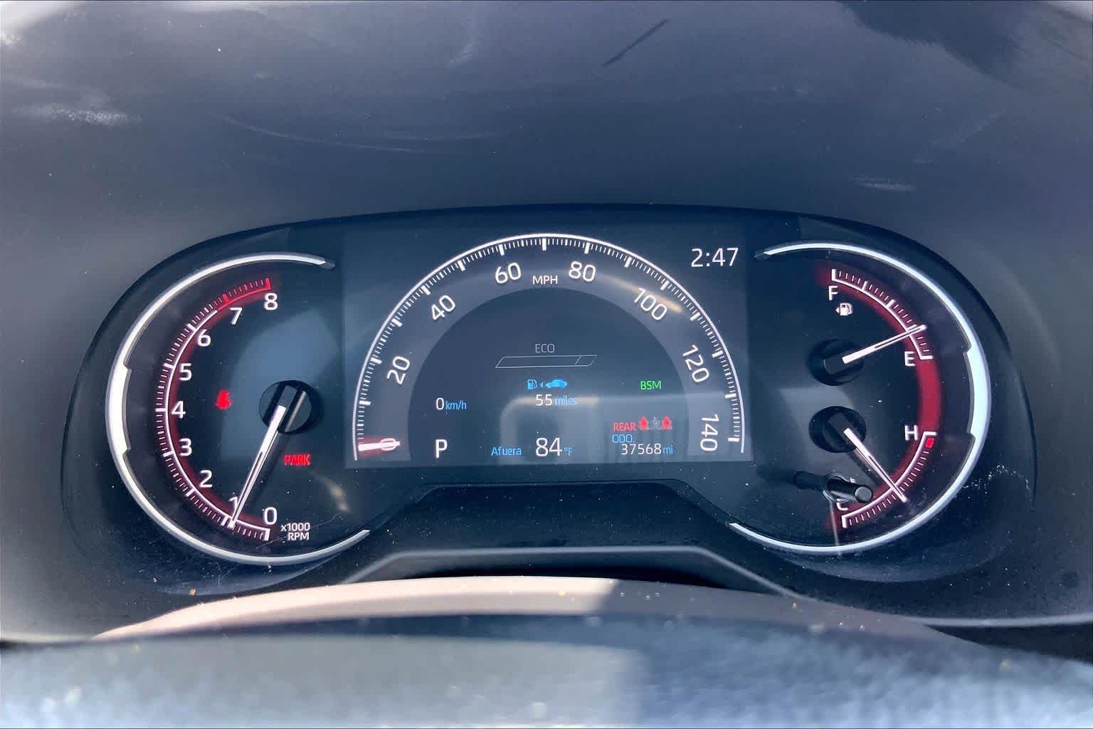 Used 2025 Ice Cap Toyota XLE image 25