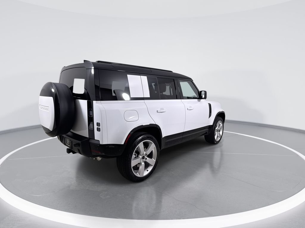 2026 Land Rover Defender X-Dynamic SE - Photo 8