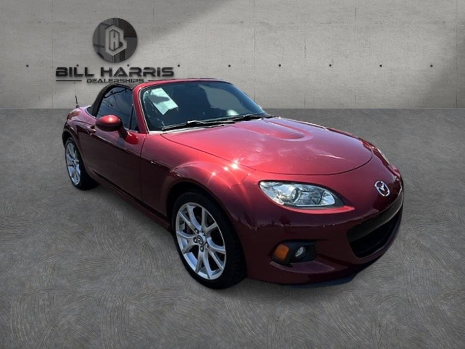 Used 2013 Red Mazda Grand Touring image 3