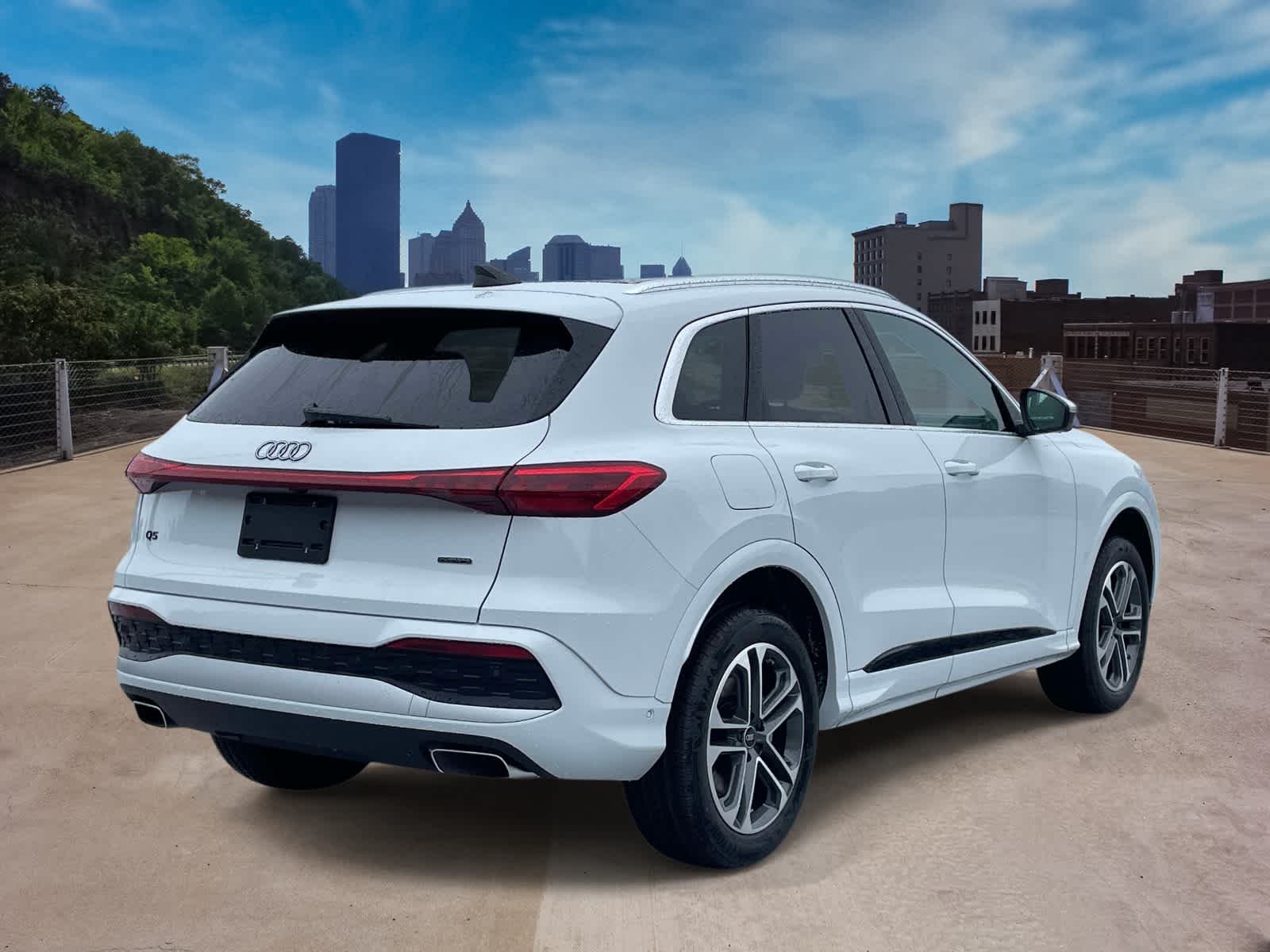 New 2026 2Y2Y/White Audi Premium image 7