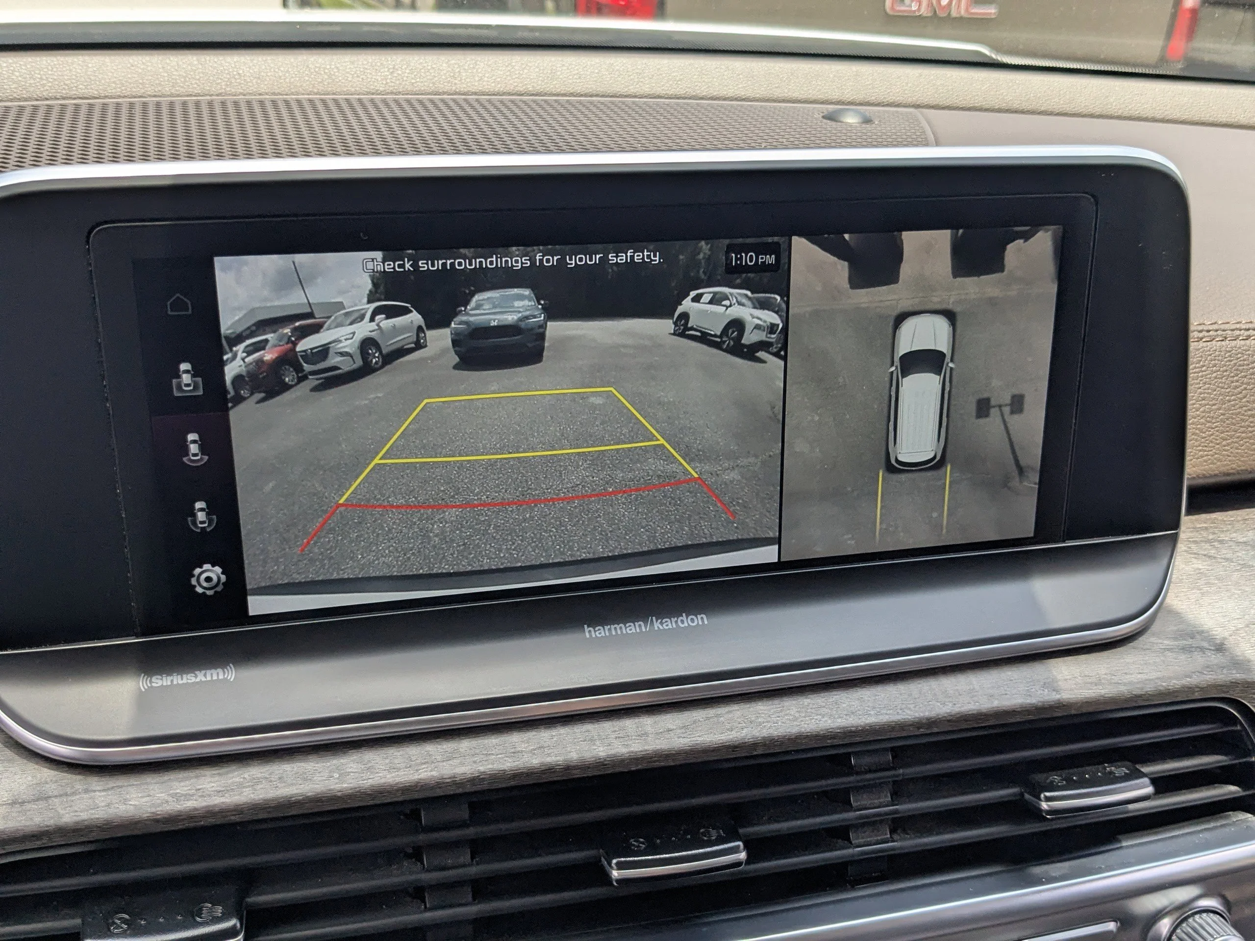 Used 2022 White Kia SX image 22