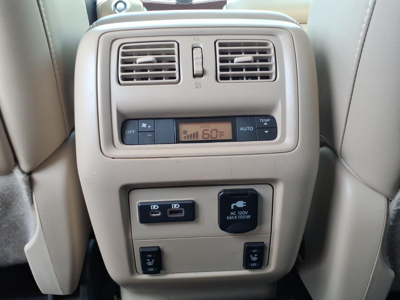 Used 2019 Pearl White Tricoat Nissan Platinum image 22