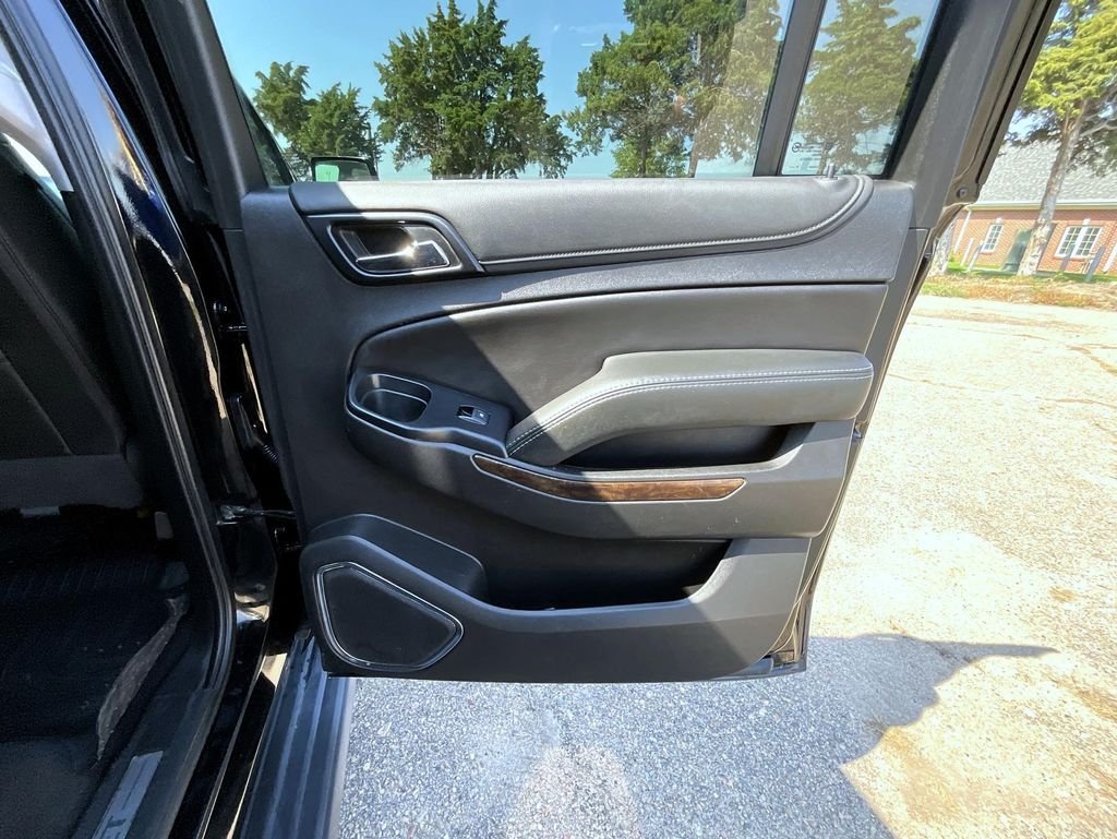 Used 2020 Black Chevrolet LT image 17