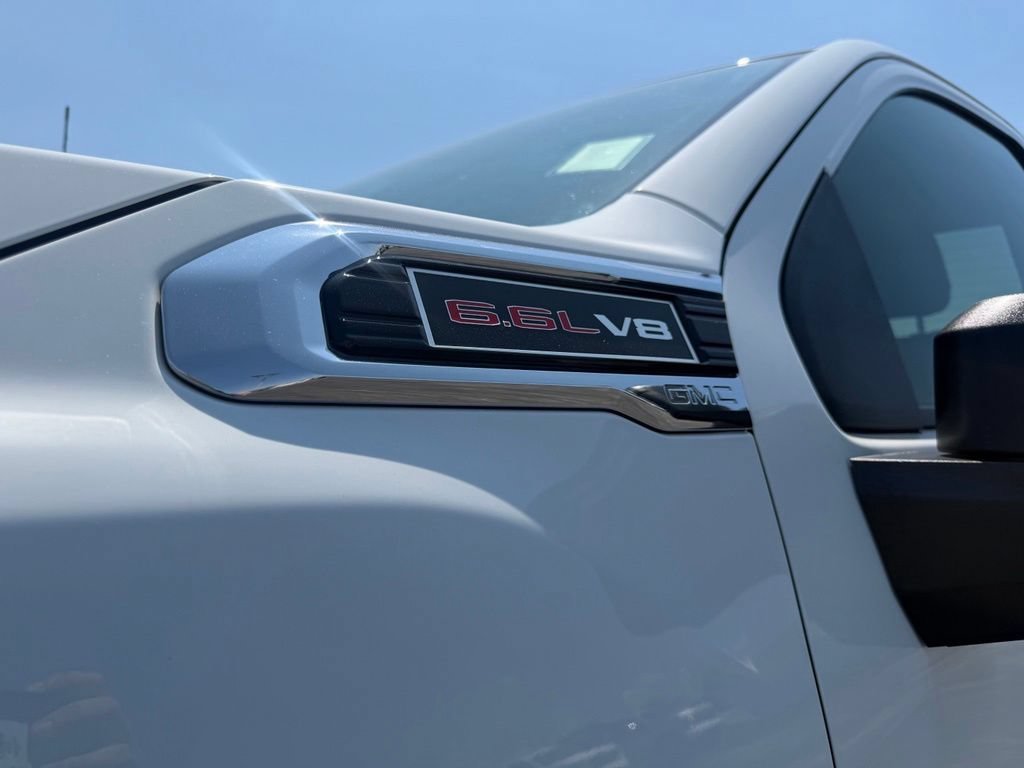 Used 2022 SUMMIT WHITE GMC Pro image 13