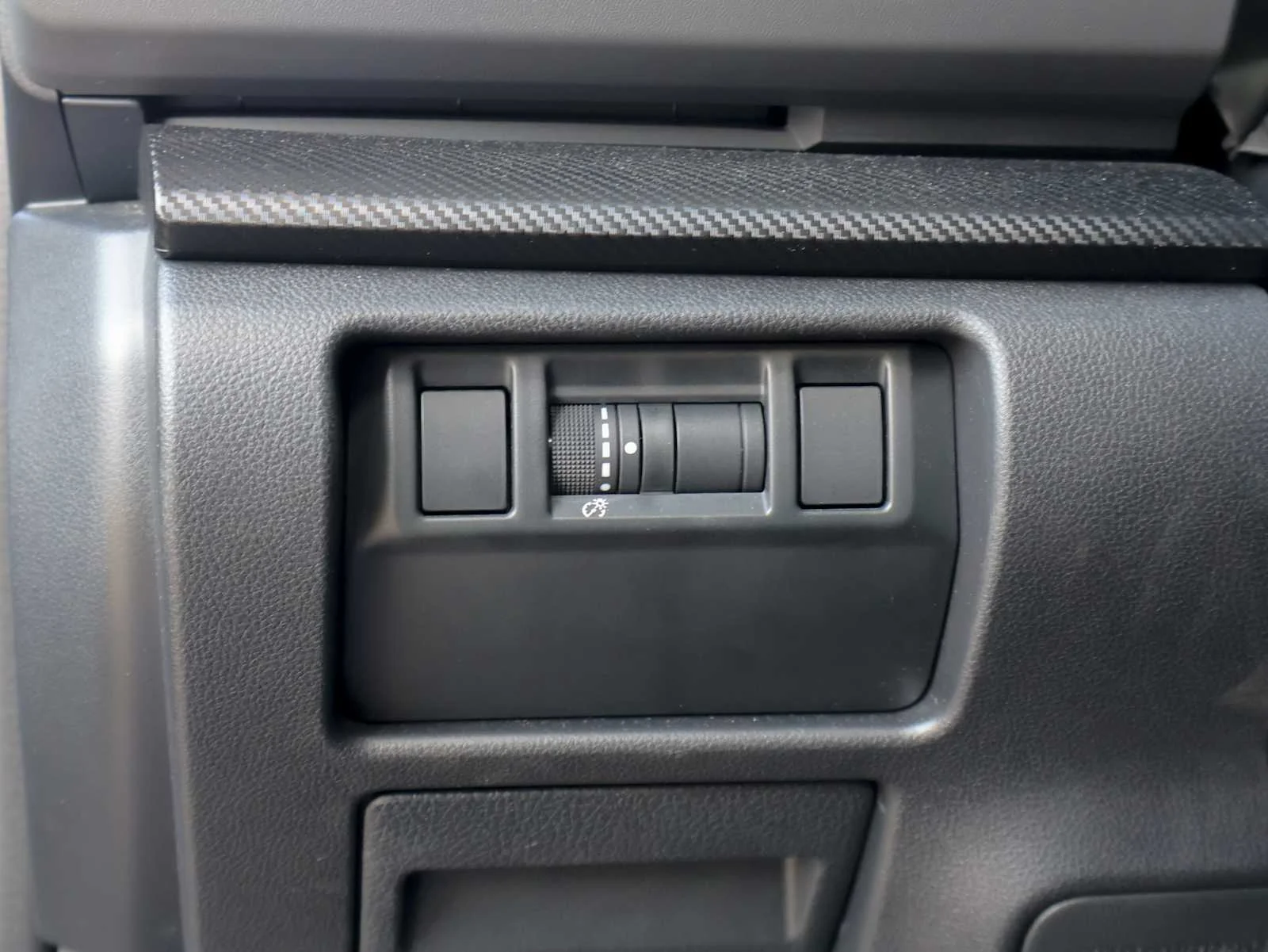 Used 2024 Sapphire Blue Pearl Subaru Premium image 12