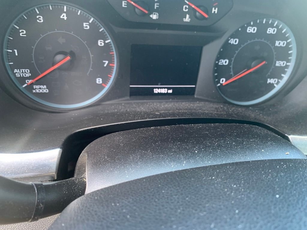 Used 2019 Gray Chevrolet LS image 4