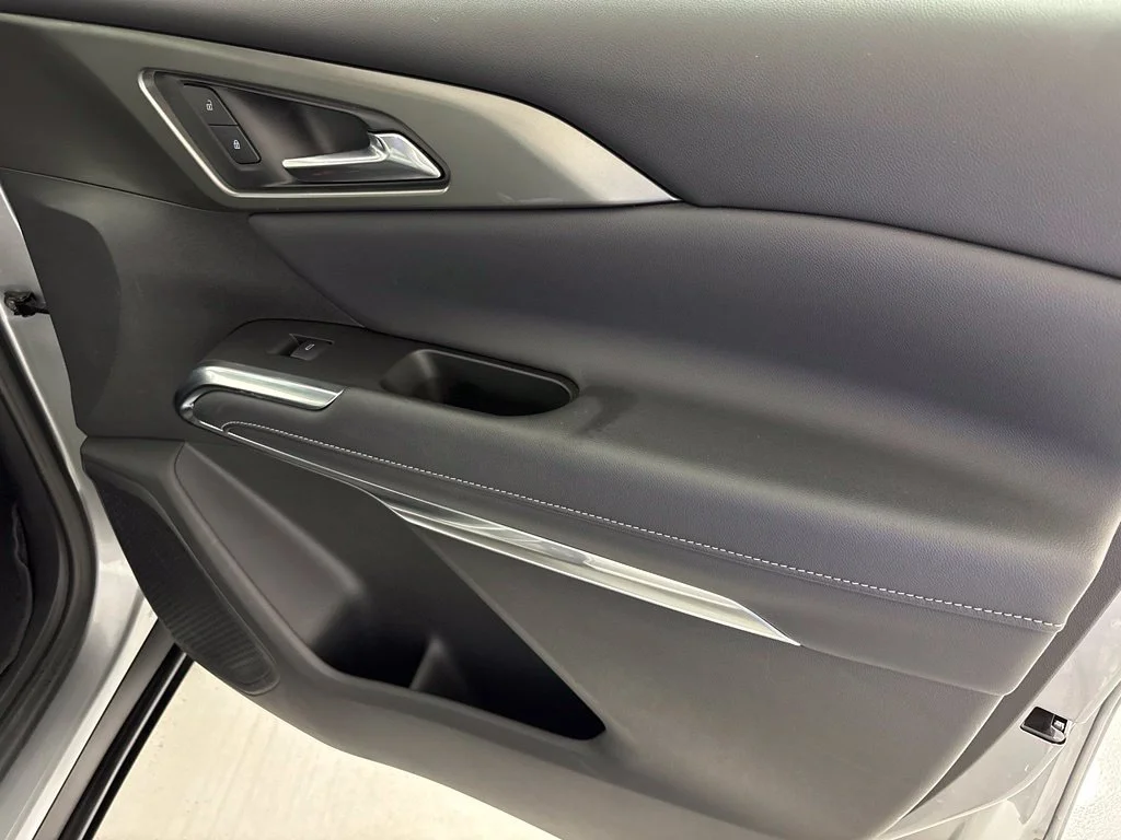 Used 2025 Gray Chevrolet LT image 43
