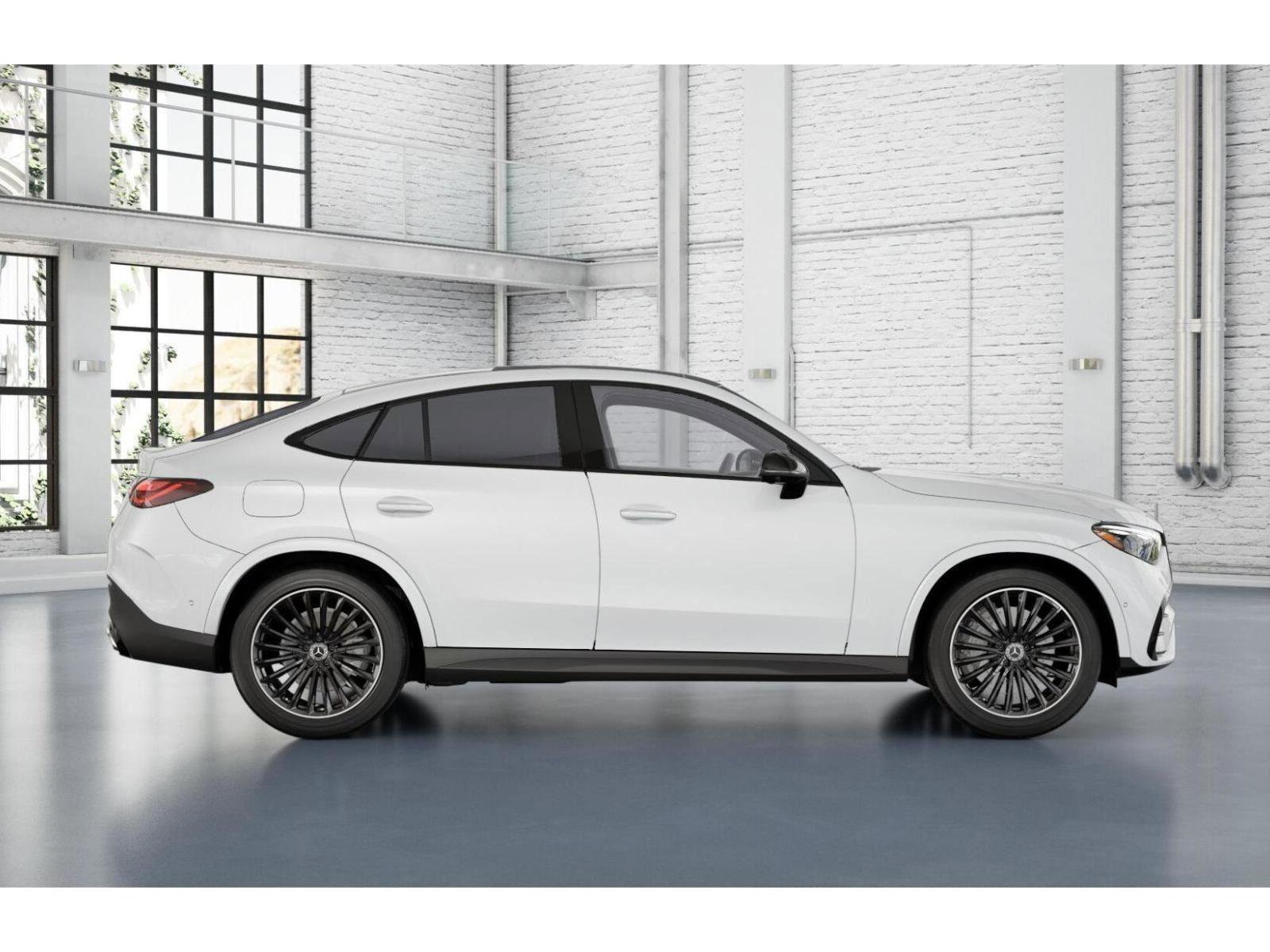 New 2026 MANUFAKTUR Moonlight White Metallic Mercedes-Benz GLC 300 image 3