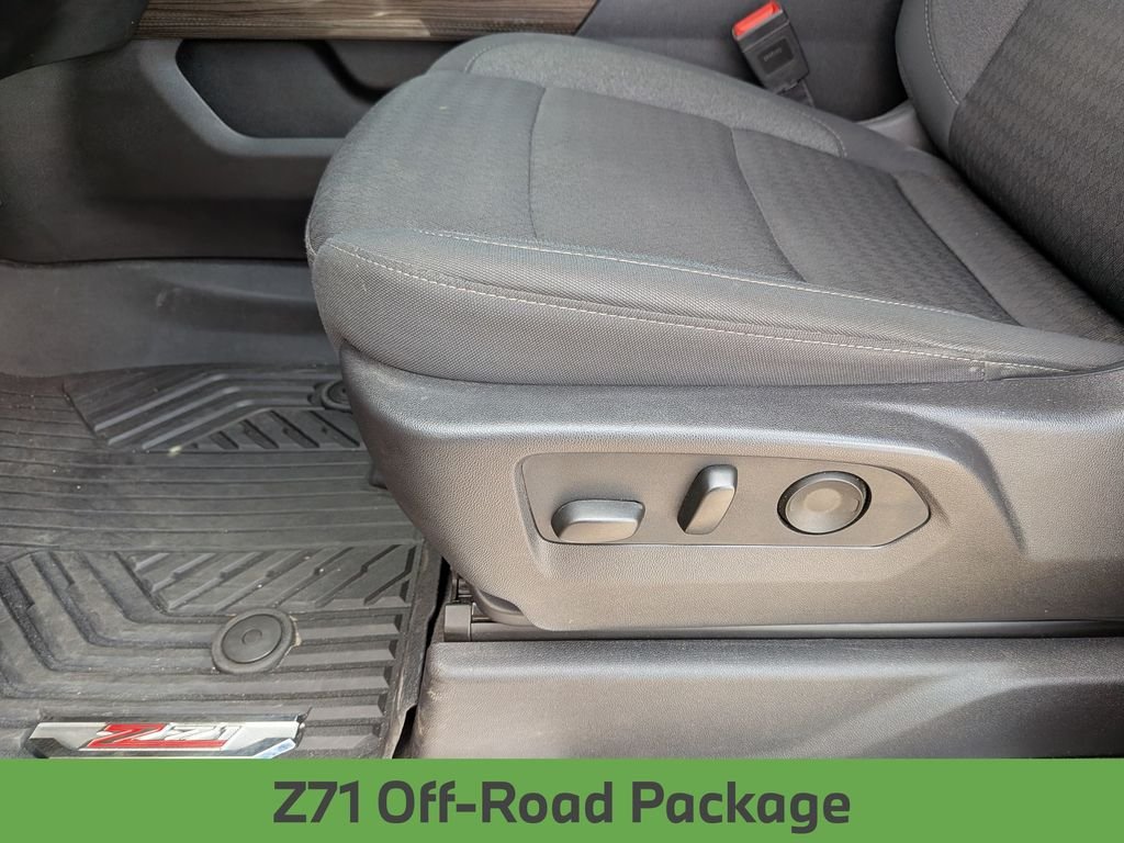 Used 2024 Red Chevrolet RST image 16
