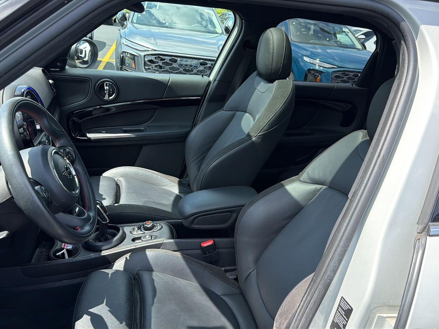 Used 2020 White SIlver Edition MINI Cooper S image 9