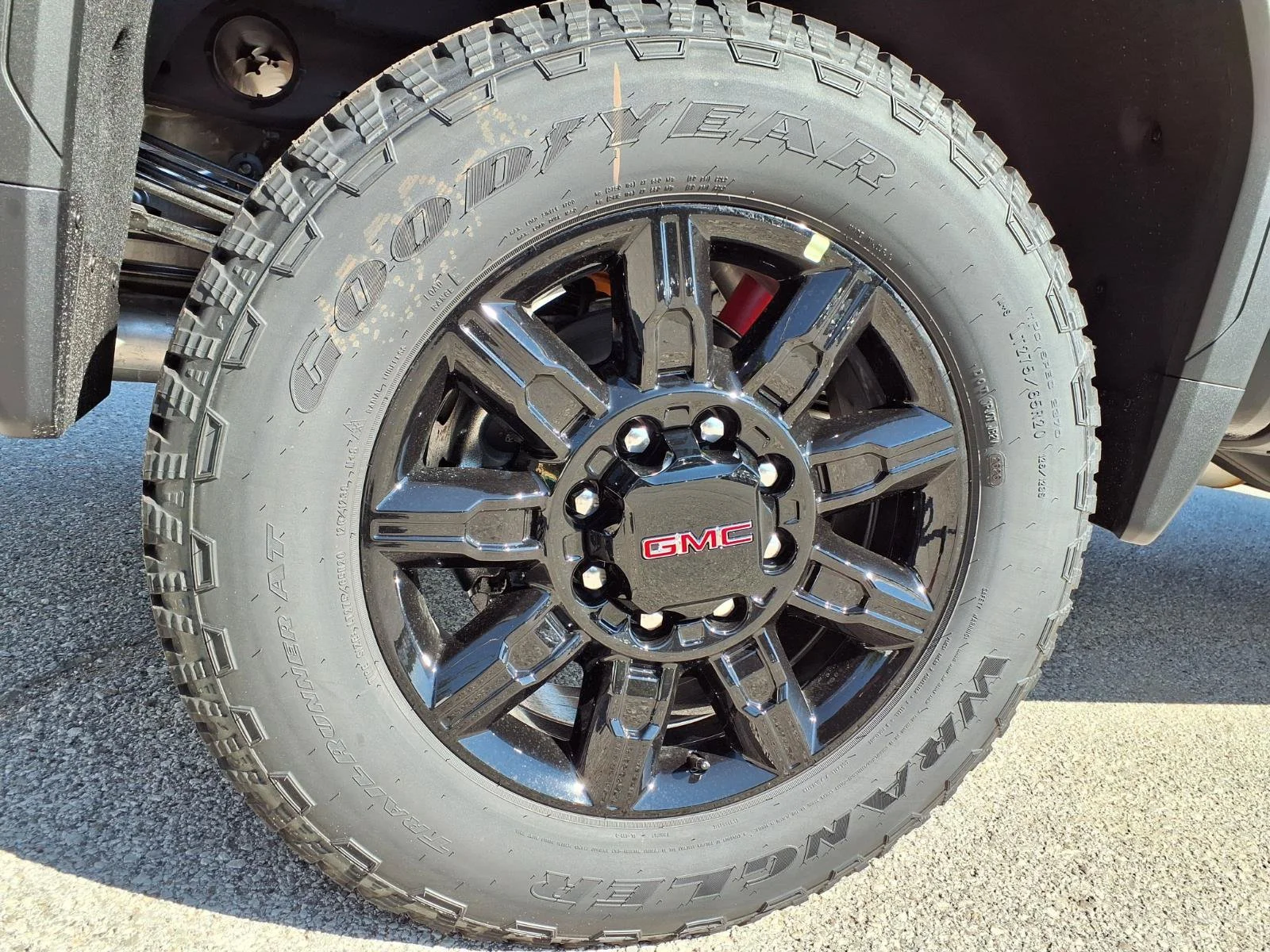 New 2026 Onyx Black GMC AT4 image 27