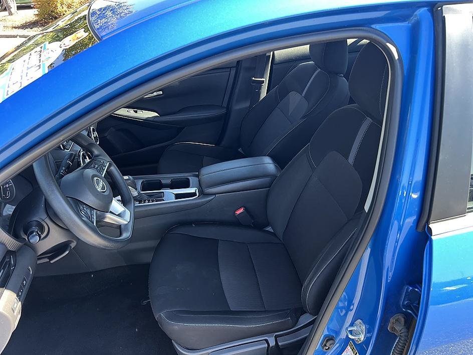 Used 2025 Electric Blue Metallic Nissan SV image 13